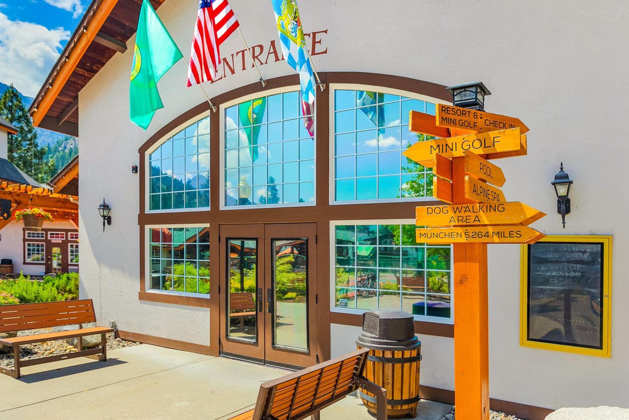 Adventurer'S Escape At Icicle Village With Pool And Hot Tub Leavenworth Eksteriør bilde